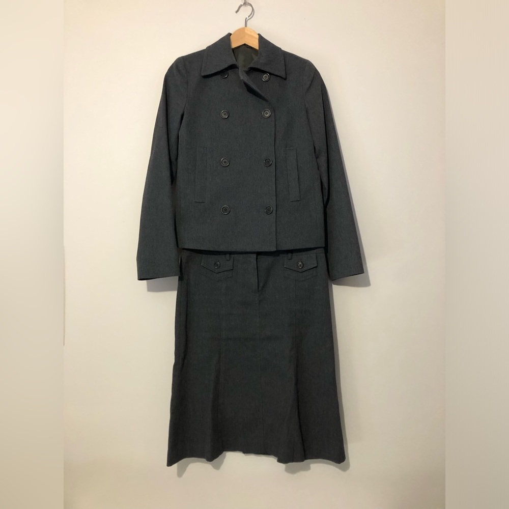 Theory Gray Double-Breasted 2 Piece Jacket Skirt Suit Set Women’s Small Skirt 4 - Picture 1 of 15